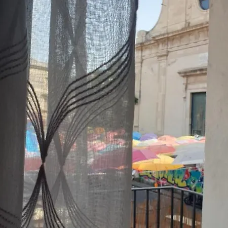 Appartamento La Casuzza Di Artu' Aeroporto di Catania Fontana Rossa